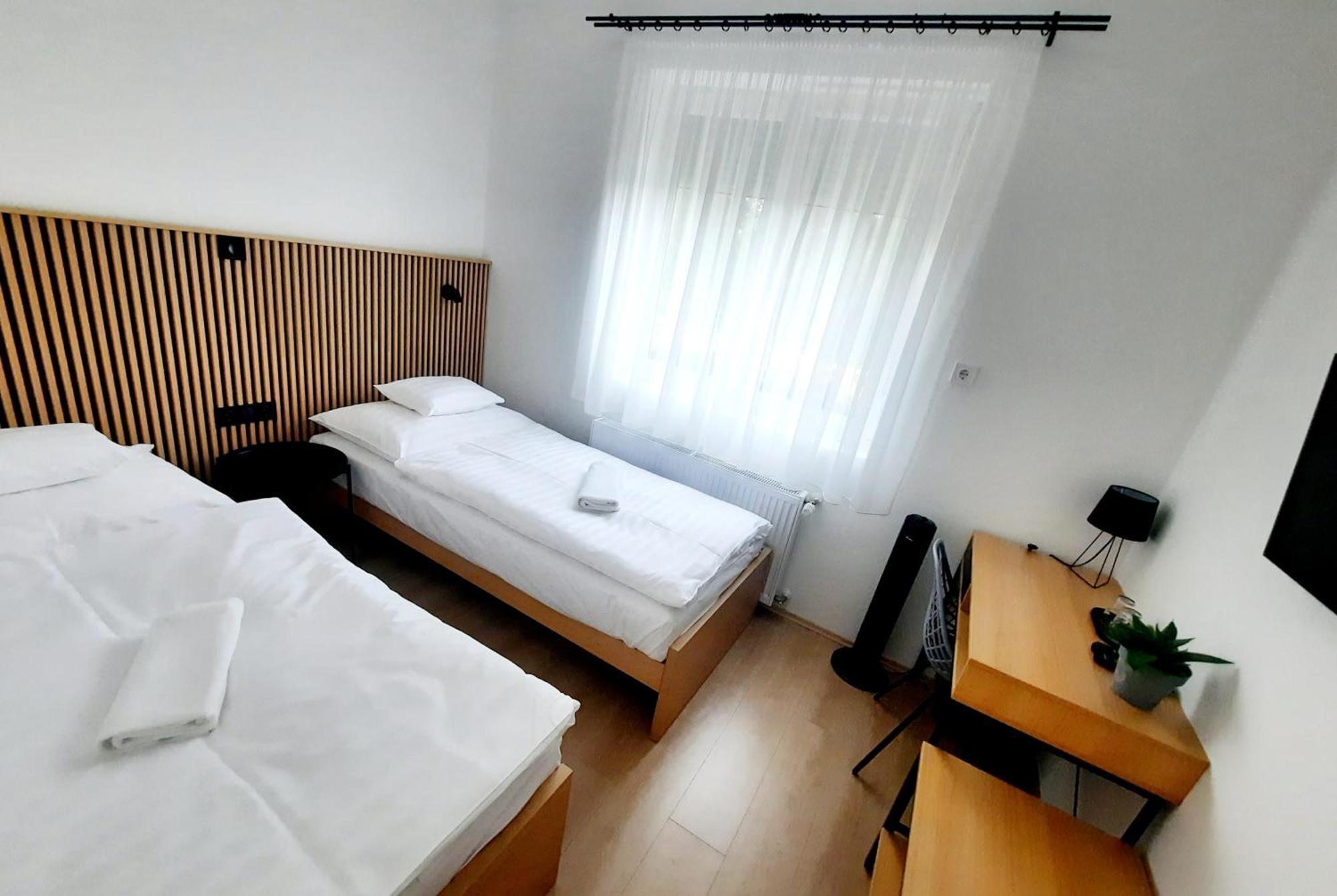 Termál Panzió Hotel Hajdúnánás Exterior foto