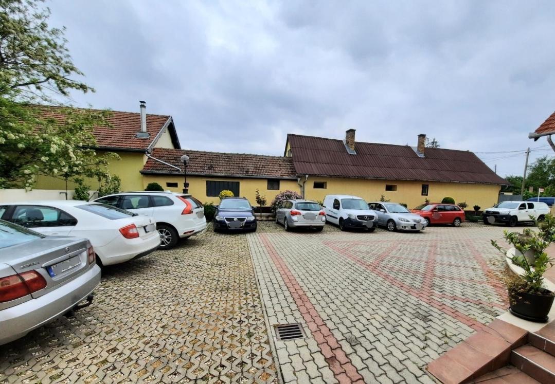 Termál Panzió Hotel Hajdúnánás Exterior foto